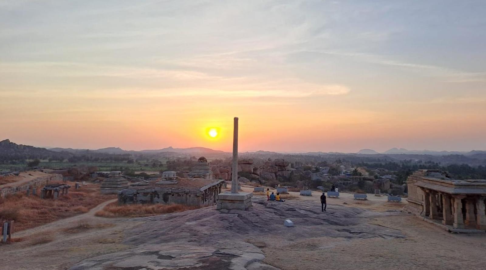 Vinayaka Homestay Hampi Buitenkant foto